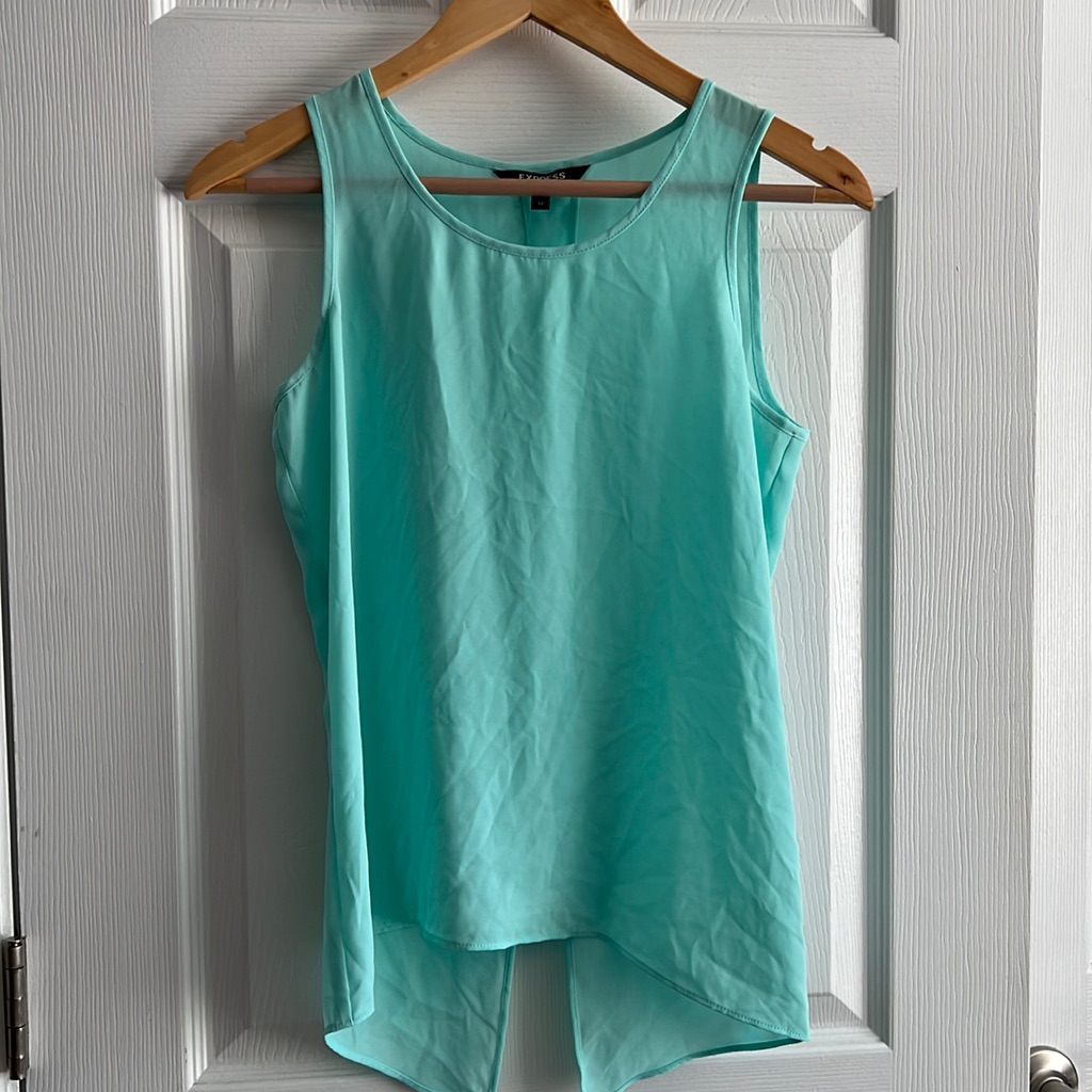 Vibrant Split Back Tank